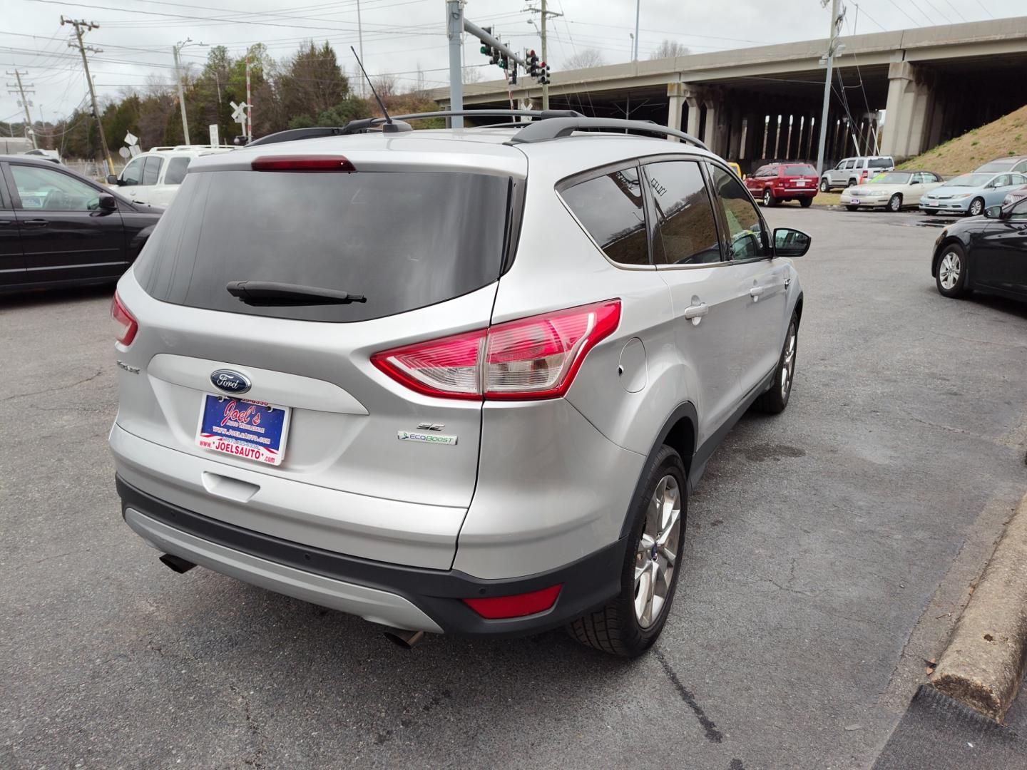 2014 Silver Ford Escape (1FMCU0GX7EU) , Automatic transmission, located at 5700 Curlew Drive, Norfolk, VA, 23502, (757) 455-6330, 36.841885, -76.209412 - Photo#15